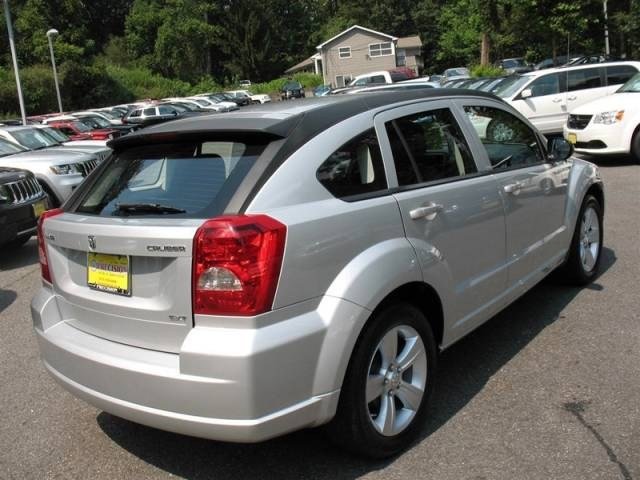 Dodge Caliber 2010 photo 4