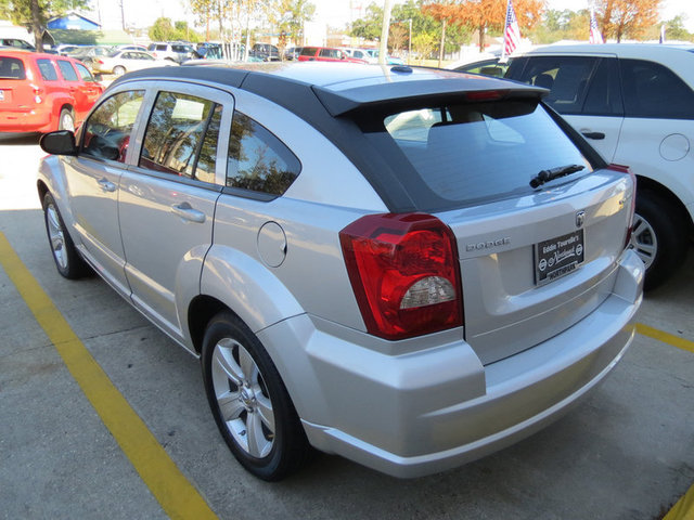 Dodge Caliber 2010 photo 4