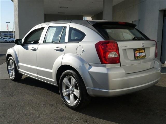 Dodge Caliber 2010 photo 4