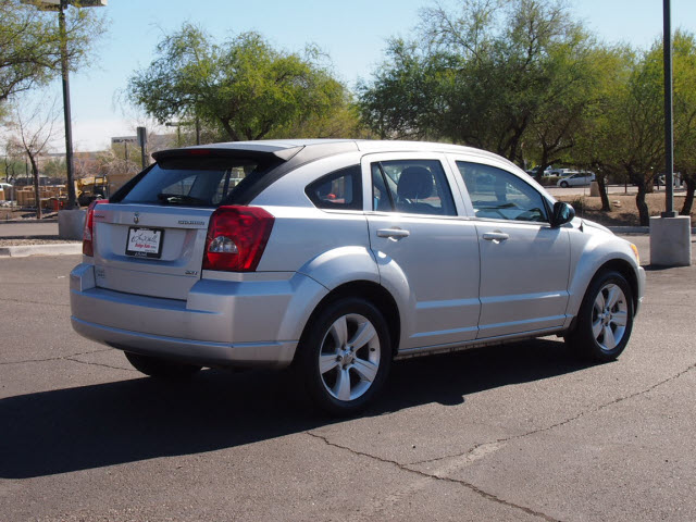 Dodge Caliber 2010 photo 5