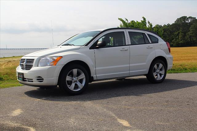 Dodge Caliber 2010 photo 2