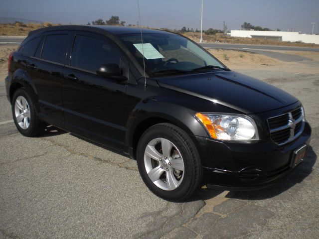 Dodge Caliber 2010 photo 2