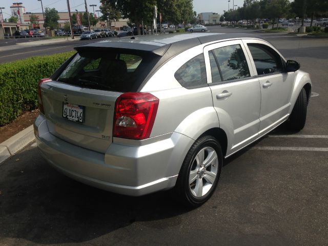 Dodge Caliber 2010 photo 2