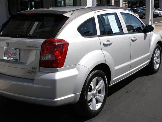 Dodge Caliber 2010 photo 3