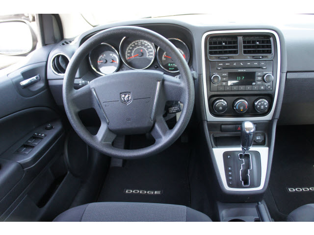 Dodge Caliber 2010 photo 5