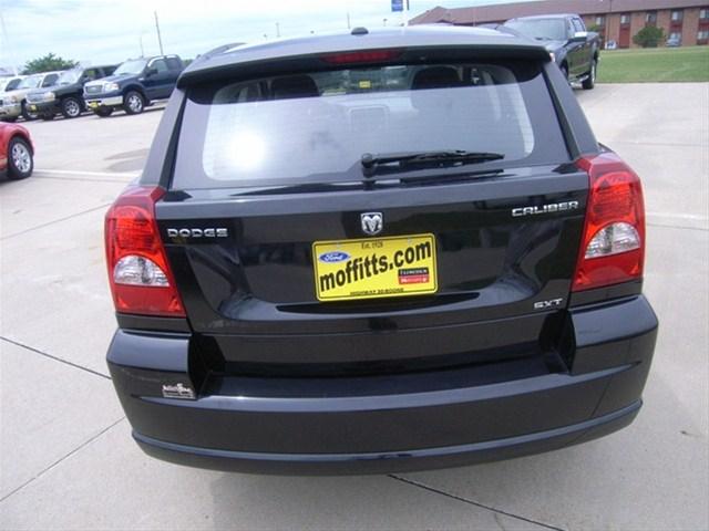 Dodge Caliber 2010 photo 3