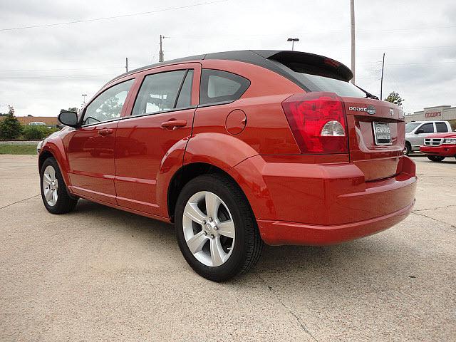 Dodge Caliber 2010 photo 3