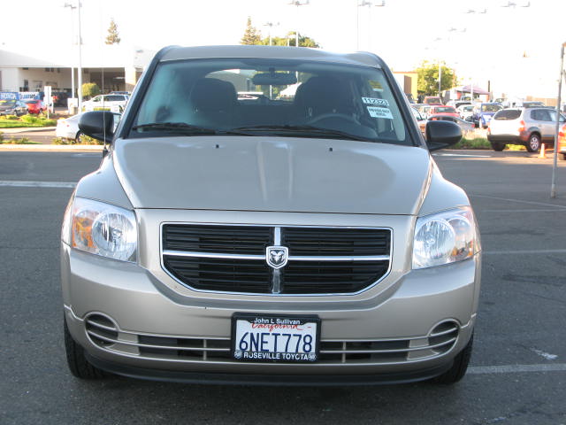 Dodge Caliber 2010 photo 2