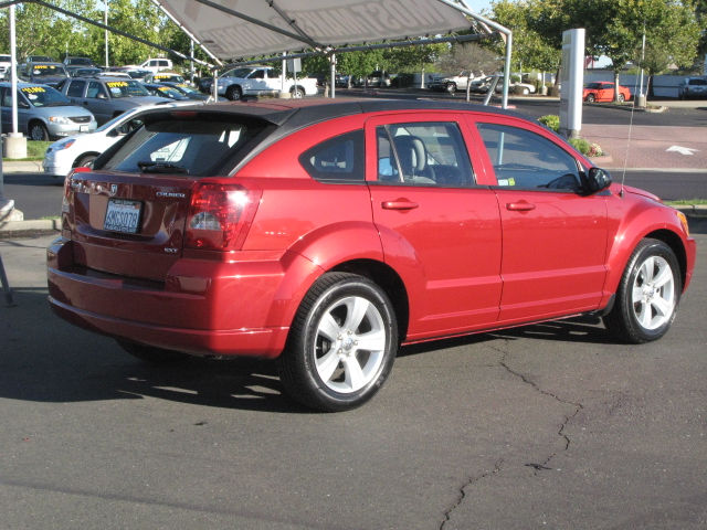 Dodge Caliber 2010 photo 4