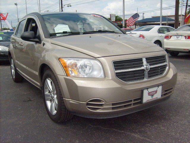 Dodge Caliber 2010 photo 1