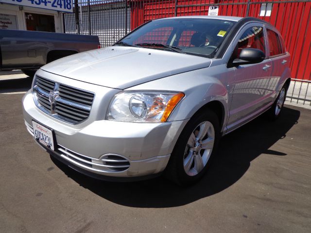 Dodge Caliber 2010 photo 2