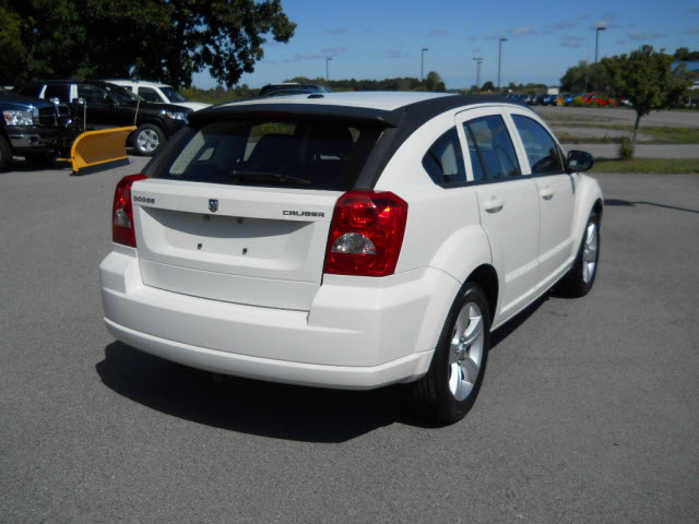 Dodge Caliber 2010 photo 4