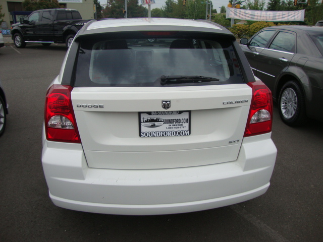 Dodge Caliber 2010 photo 2