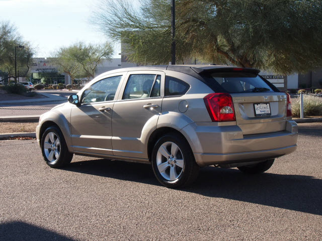 Dodge Caliber 2010 photo 2