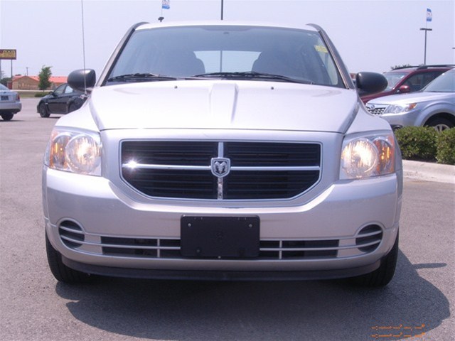 Dodge Caliber 2010 photo 2