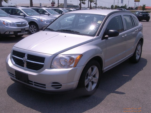 Dodge Caliber 2010 photo 4