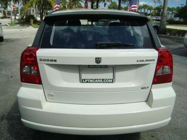 Dodge Caliber 2010 photo 1