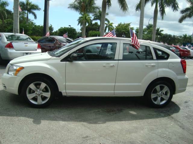 Dodge Caliber 2010 photo 3