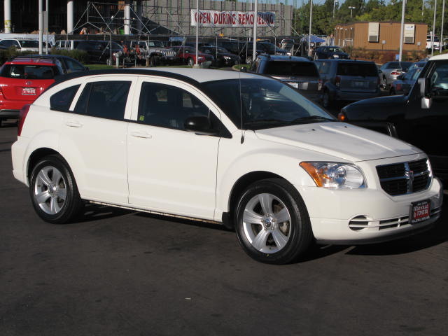 Dodge Caliber 2010 photo 1