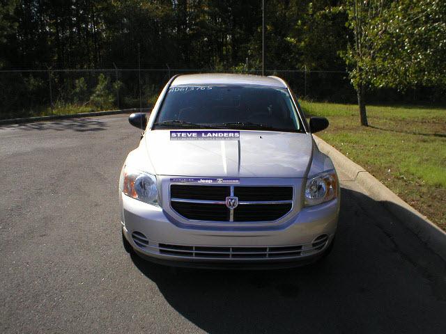 Dodge Caliber 2010 photo 3