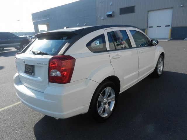 Dodge Caliber 2010 photo 2