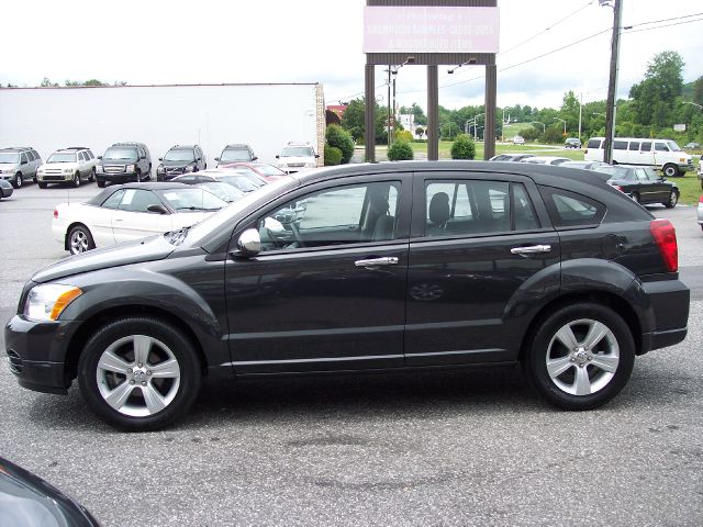 Dodge Caliber 2010 photo 1