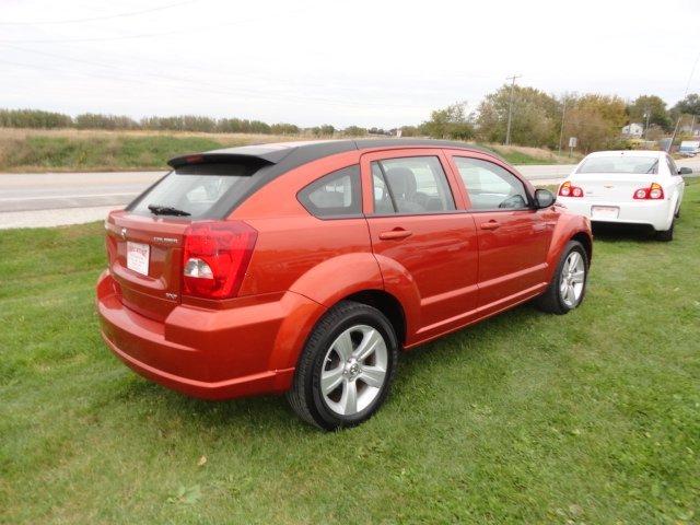 Dodge Caliber 2010 photo 1