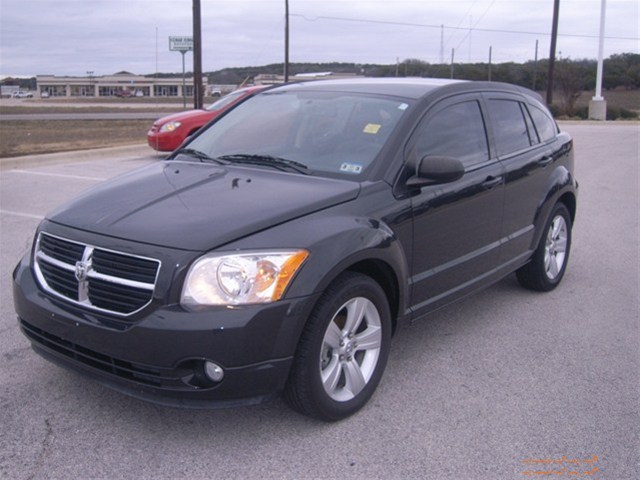 Dodge Caliber 2010 photo 2