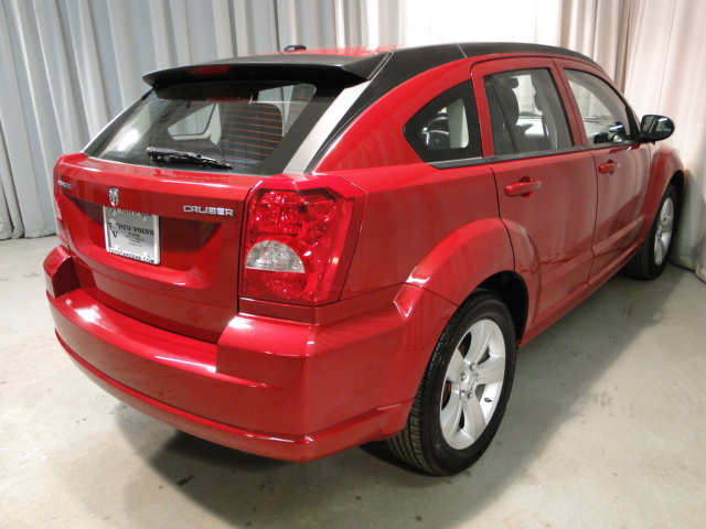 Dodge Caliber 2010 photo 2