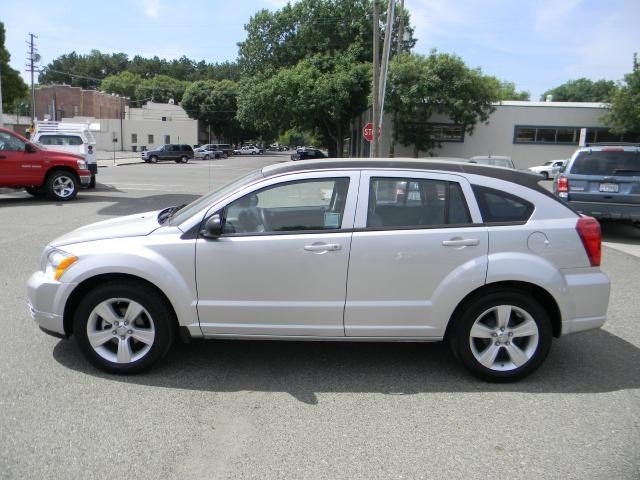 Dodge Caliber 2010 photo 1