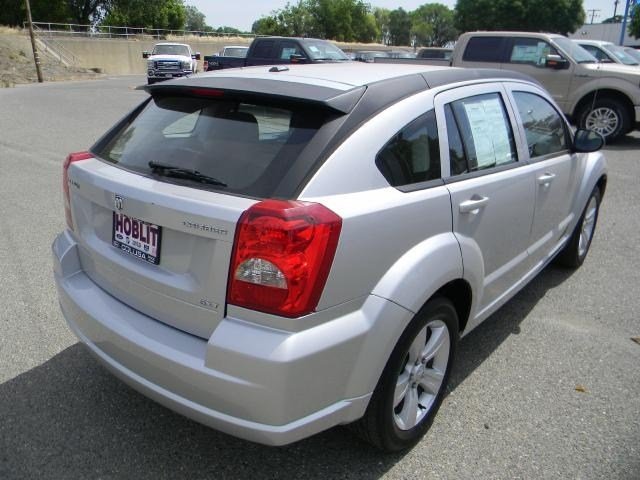 Dodge Caliber 2010 photo 4