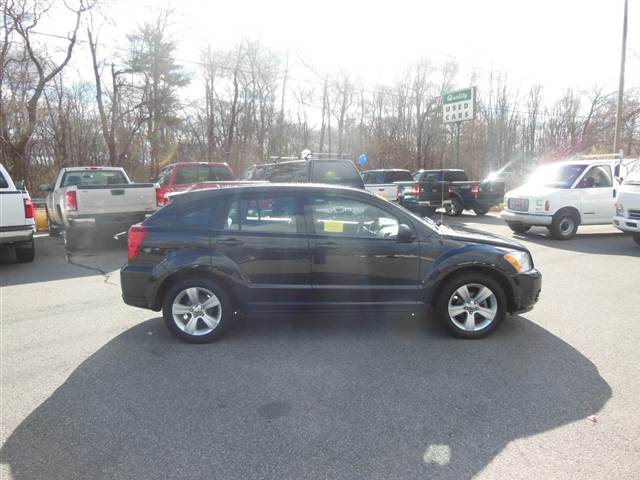 Dodge Caliber 2010 photo 3