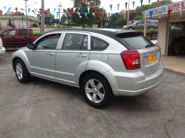 Dodge Caliber 2010 photo 3