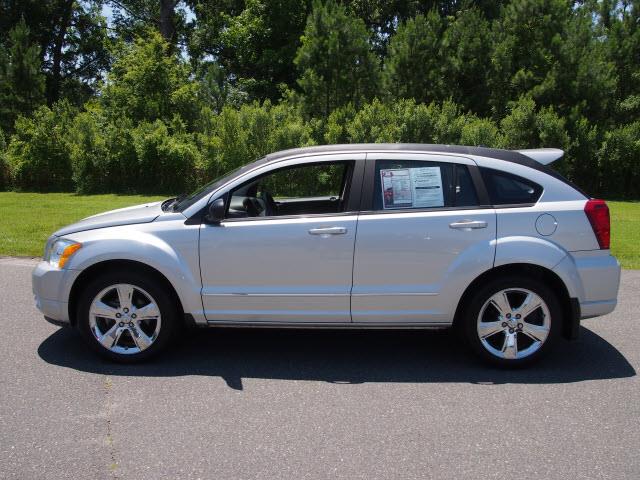 Dodge Caliber 2011 photo 2