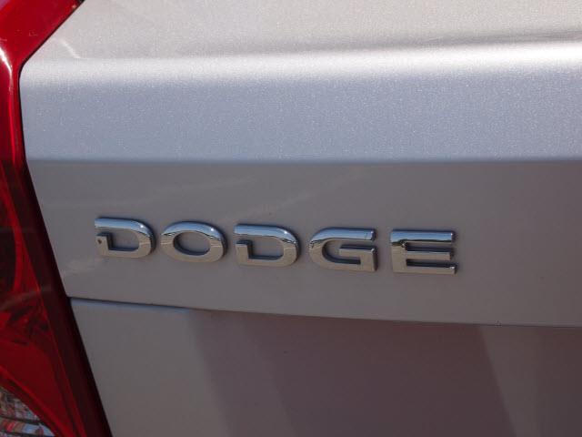 Dodge Caliber 2011 photo 3