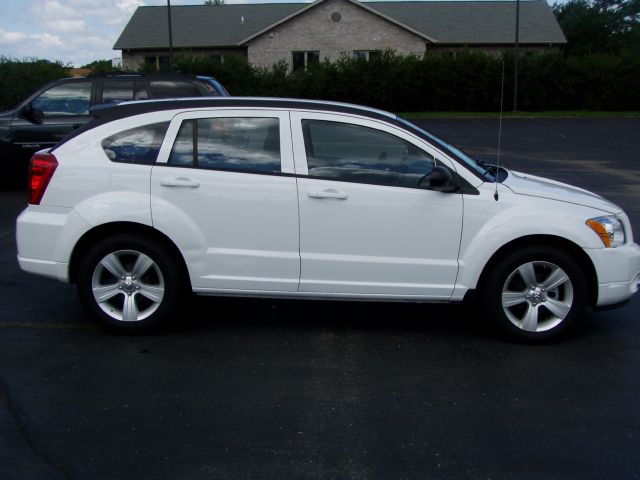 Dodge Caliber 2011 photo 1