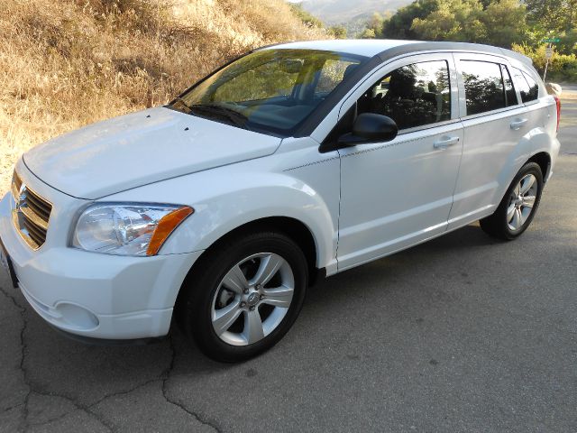 Dodge Caliber 2011 photo 3