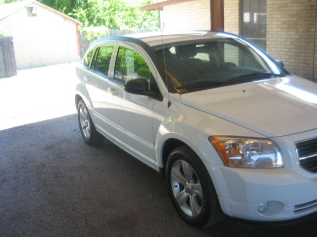 Dodge Caliber 2011 photo 2