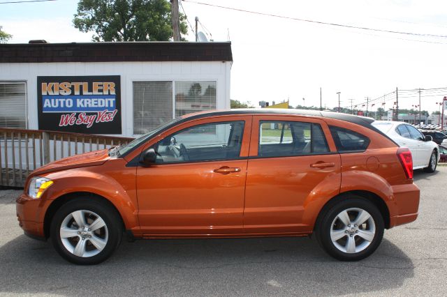 Dodge Caliber 2011 photo 1