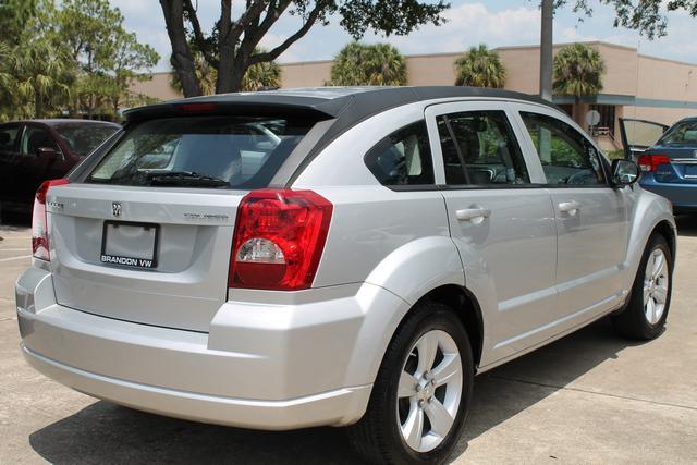 Dodge Caliber 2011 photo 1