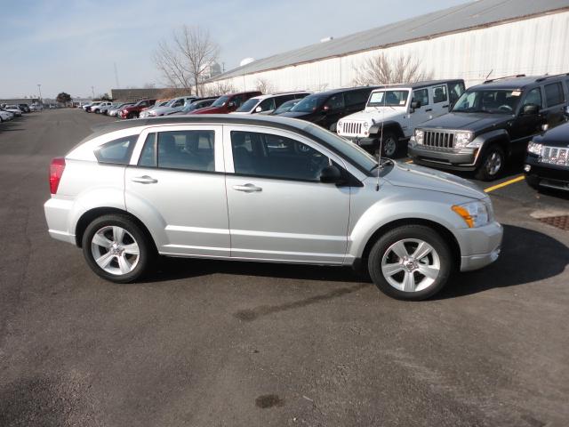 Dodge Caliber 2011 photo 1