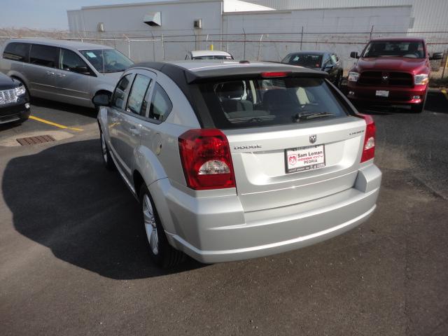 Dodge Caliber 2011 photo 4