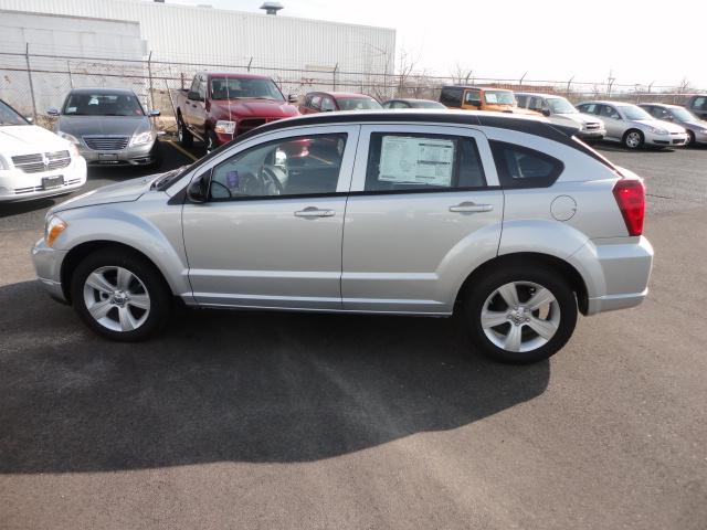 Dodge Caliber 2011 photo 5