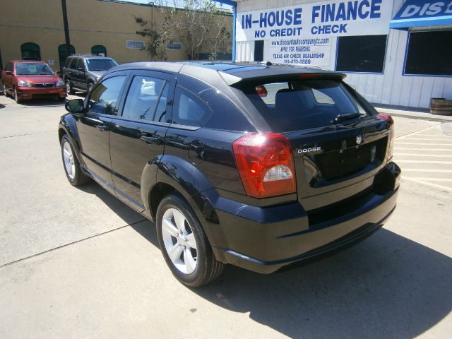 Dodge Caliber 2011 photo 1