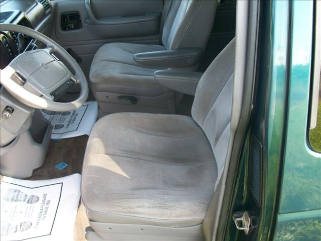 Dodge Caravan 1994 photo 4