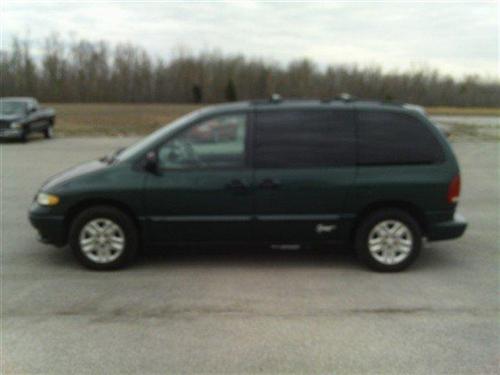 Dodge Caravan 1997 photo 3