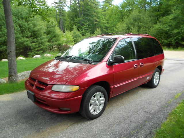 Dodge Caravan 1997 photo 4