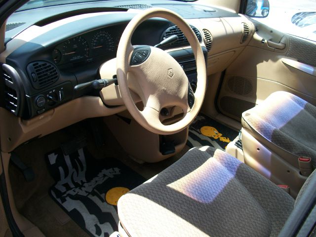 Dodge Caravan 1998 photo 3