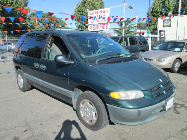 Dodge Caravan 1998 photo 3