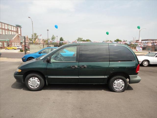 Dodge Caravan 1998 photo 4